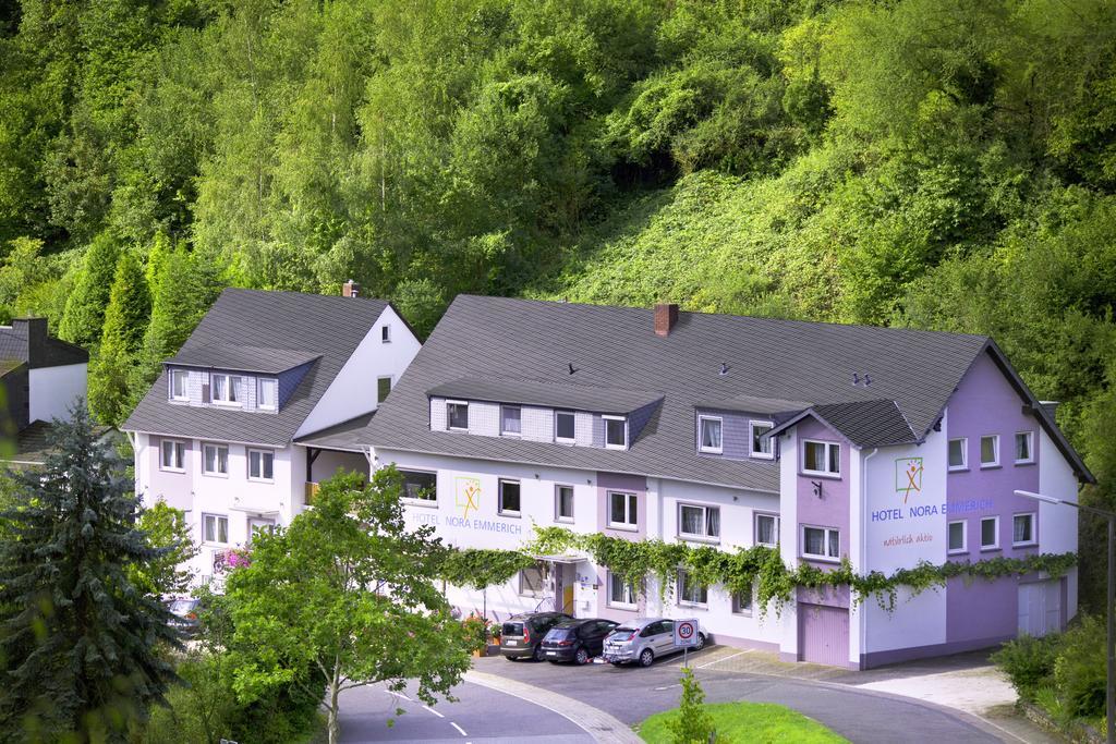 Hotel Emmerich Winningen Exteriör bild