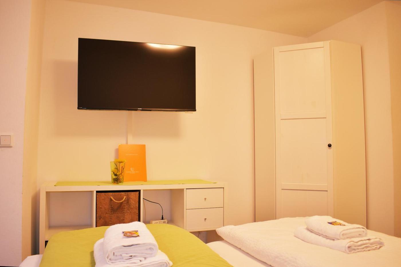 Hotel Emmerich Winningen Rum bild