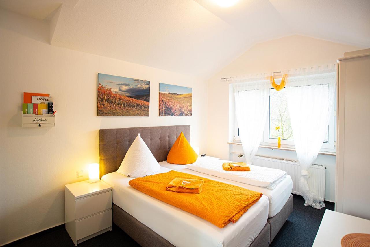 Hotel Emmerich Winningen Exteriör bild